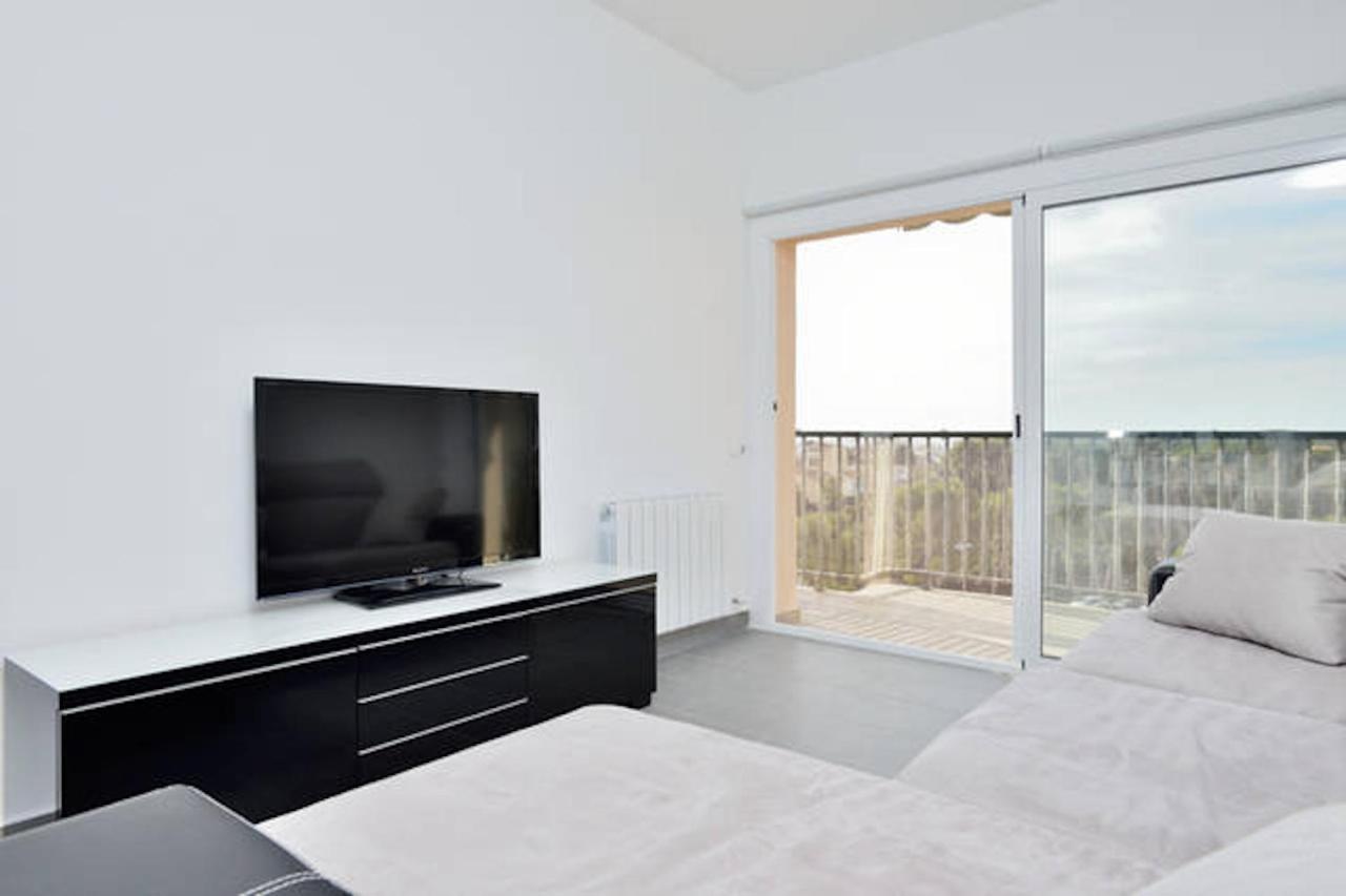 Cosy Well Situed Apartment With Sea View Vilanova i la Geltrú Eksteriør billede